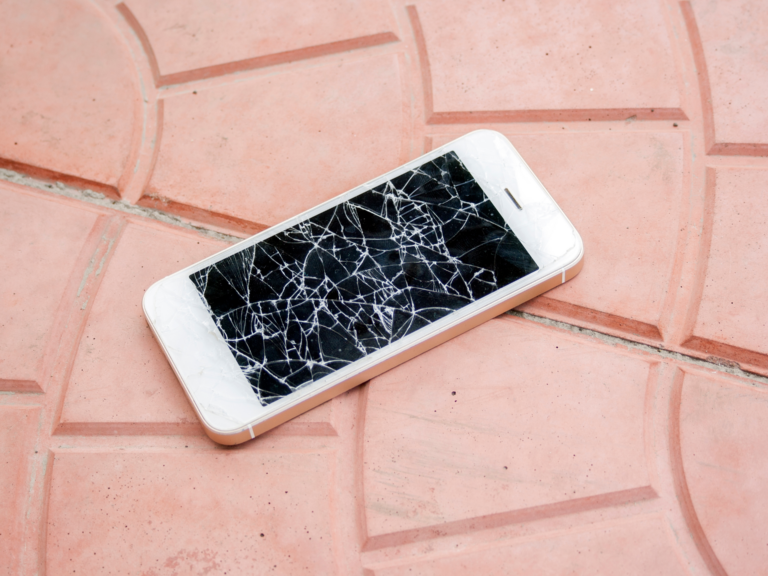 Can you sell a broken phone?