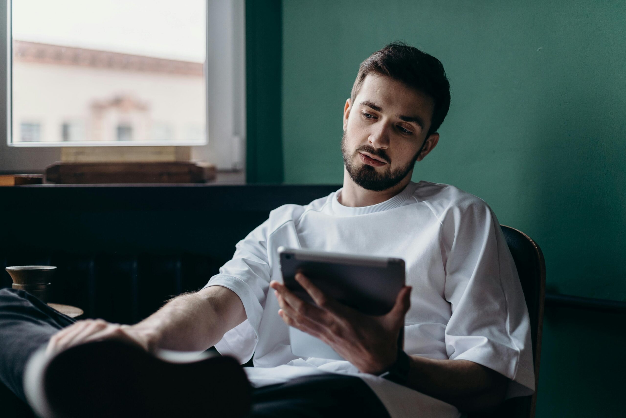 iPad vs Ordinateur portable : lequel s’intègre le mieux dans ta vie étudiante ?