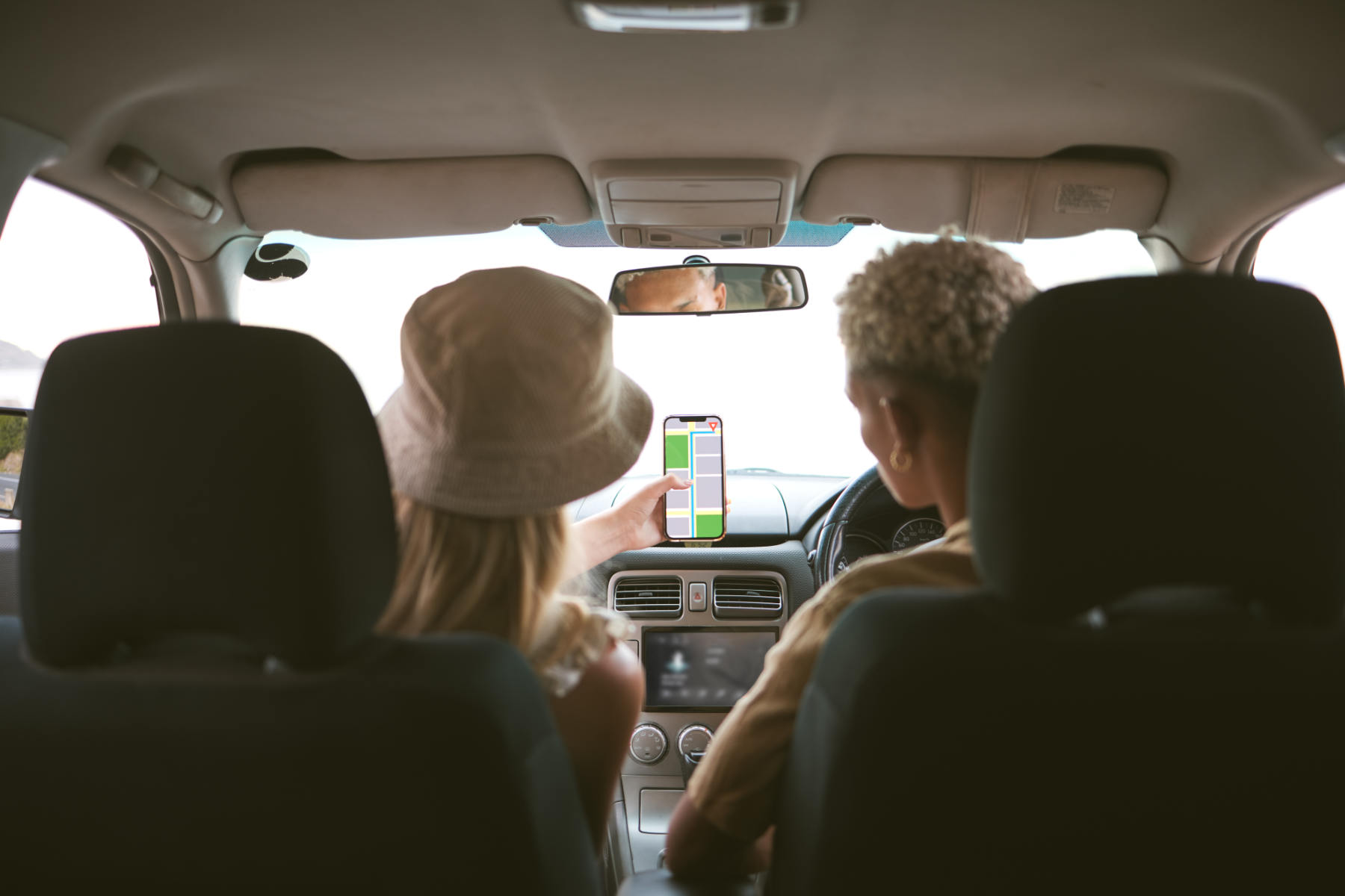 In-car connectivity: How to integrate your iPhone with your car's infotainment system